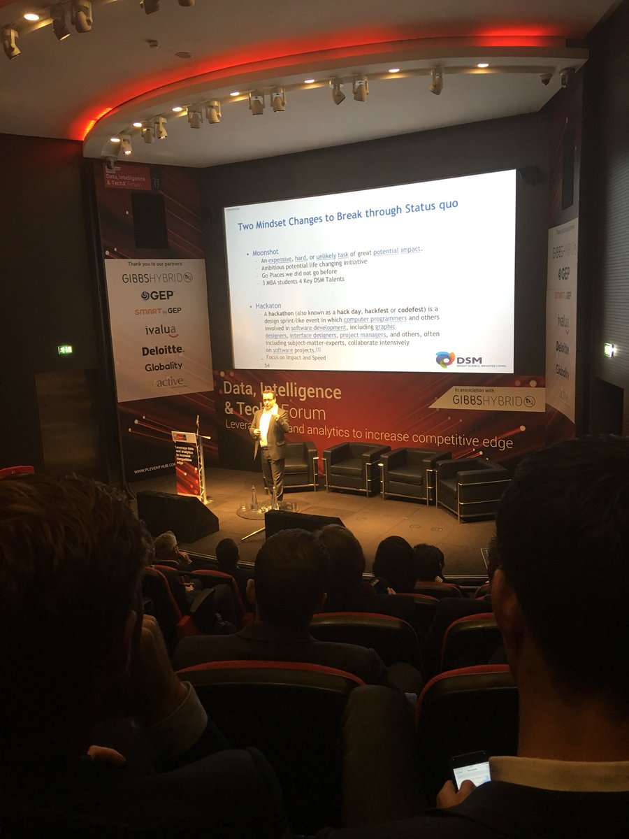 diasm's tweet image. Brilliantly charismatic session from @DevitsKoen from @DSM #PLForum @ProcurementMag - practical application - #fromwordstoaction