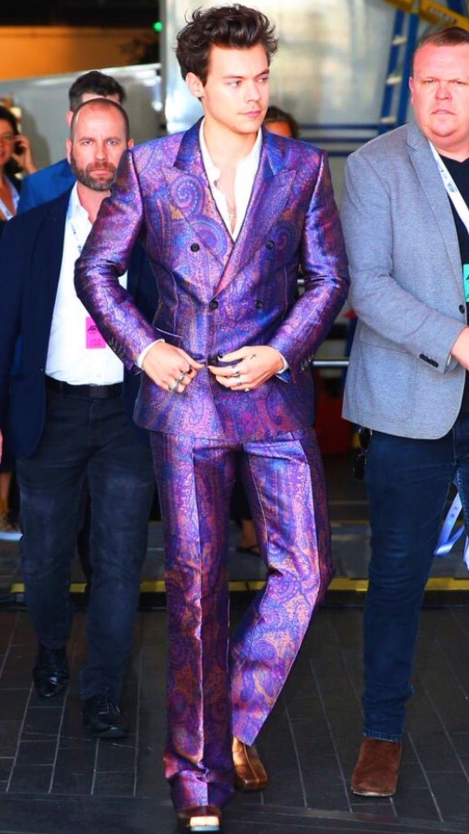 Roberta71503668's tweet photo. L'arrivo di Harry oggi agli Aria's Music Awards.

Sidney, 28 Novembre 2017
@Harry_Styles https://t.co/QhBzGROTdG