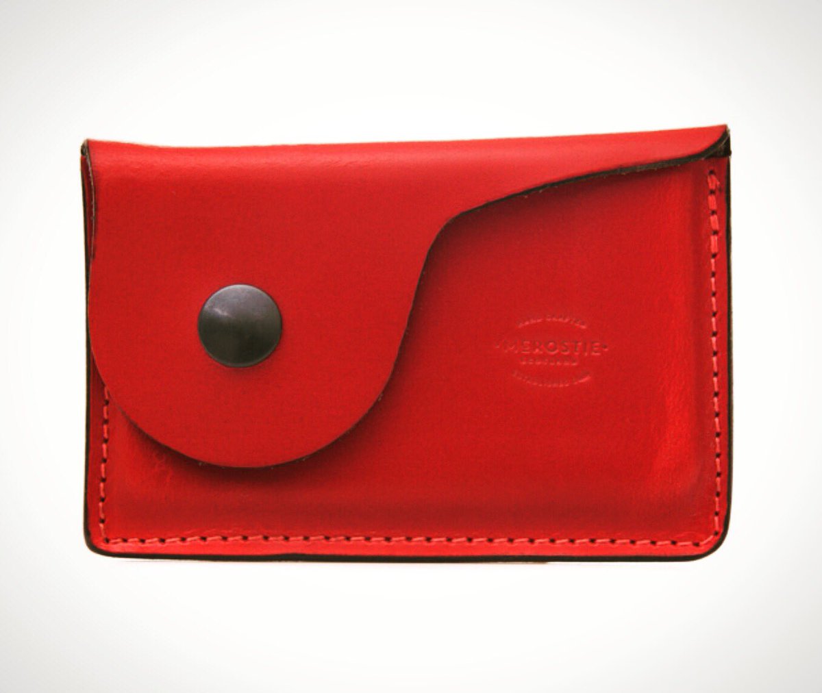 McRostieLeather's tweet photo. Our #McCash pouch can be used for business or credit cards or just coins! It can be personalised with 3 initials as a gift for someone special https://t.co/wpCI7RbBz1 #christmas #giftideas https://t.co/oagQG8VPne