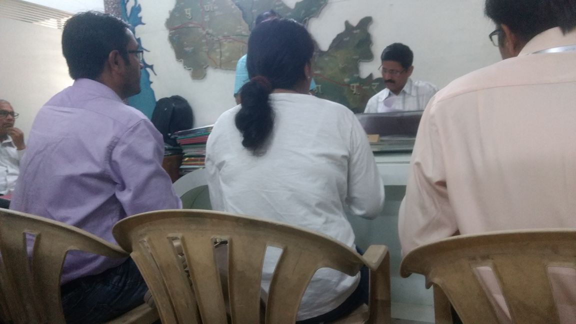 rkganjoo84's tweet photo. @TawdeVinod @INDIRASCHOOL all parents met with Dy director today &amp; he assured best possible help to all parents
#INSCheats https://t.co/zAhdm5YJ0b