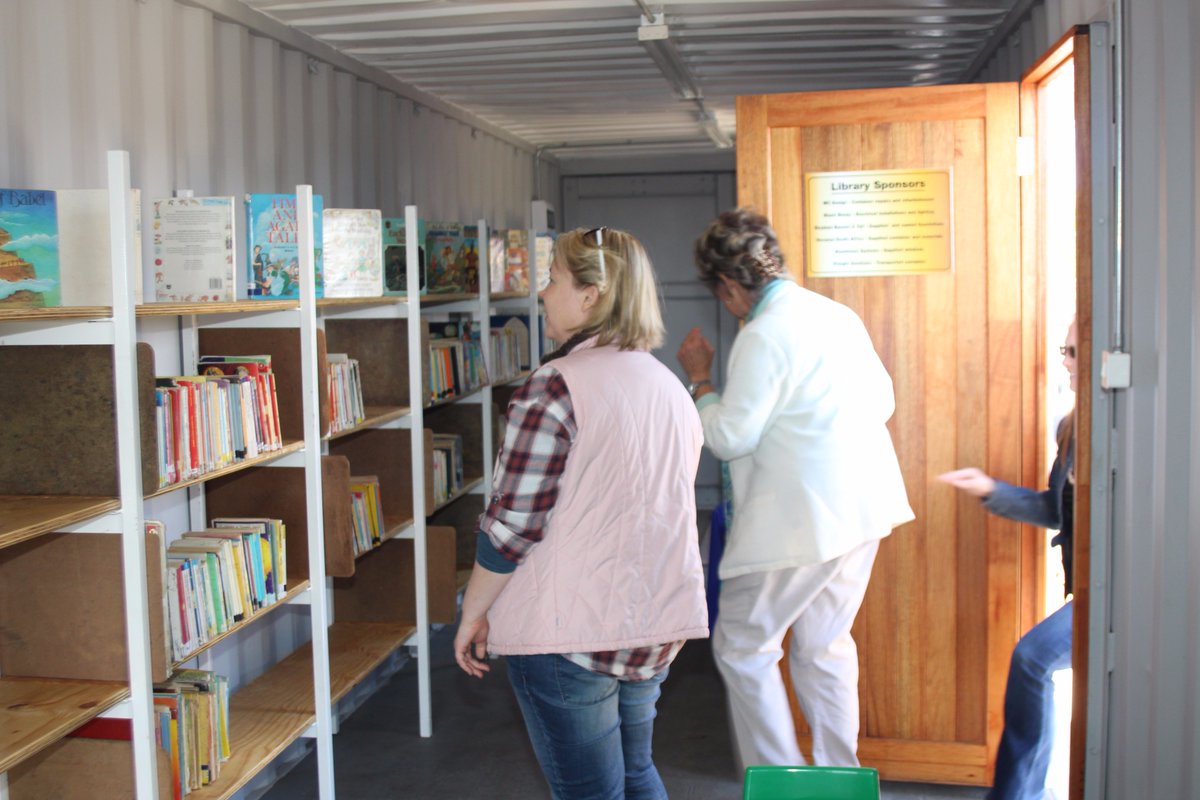 designcontract's tweet photo. Refurbishment of a 12m container, which will serve as the Library for #AbarahamLevyPrimarySchool Big shout-out to all the sponsors #MCDesign #HeraeusSA #BlackSheep #StrydomBasson&amp;Tait #AluminiumSystems #FreightSolutions https://t.co/6IuBRrOriJ