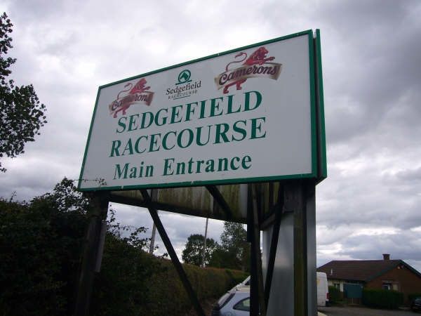 Steady Eddy's Each Way Earner For Tuesday 28th November is: Big Time Dancer         in the 12.50 at Sedgefield bit.ly/2aQqUYX