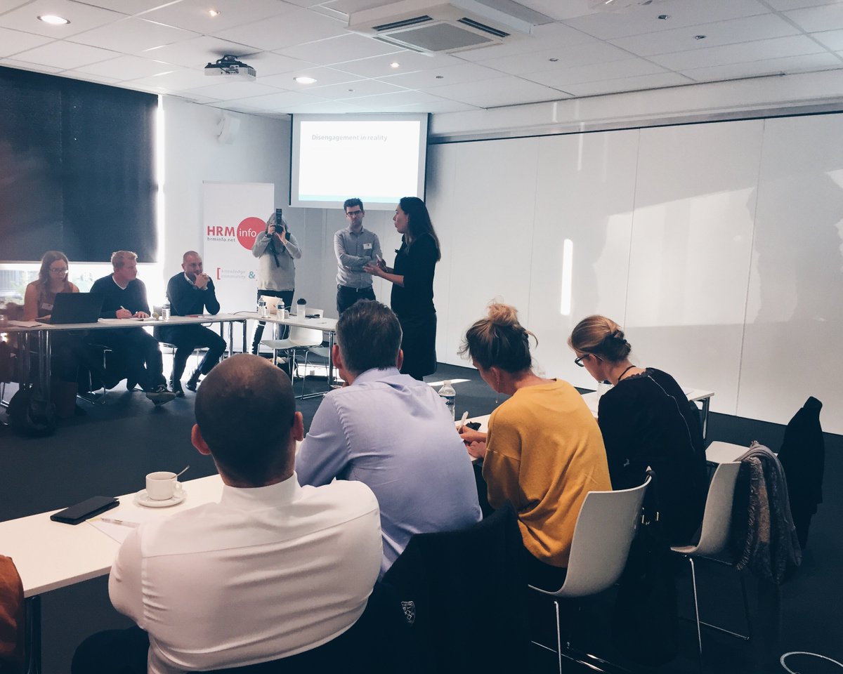 Hoe kan de #Burnout Assessment Tool de preventie en curatie van burnouts doeltreffender maken? Een interessant woordje uitleg tijdens de workshop van <a href="/steffiedesart/">Steffie Desart</a>, <a href="/thomasgeusens/">Thomas G</a> en Ellen Van Beek. #HRMID2017