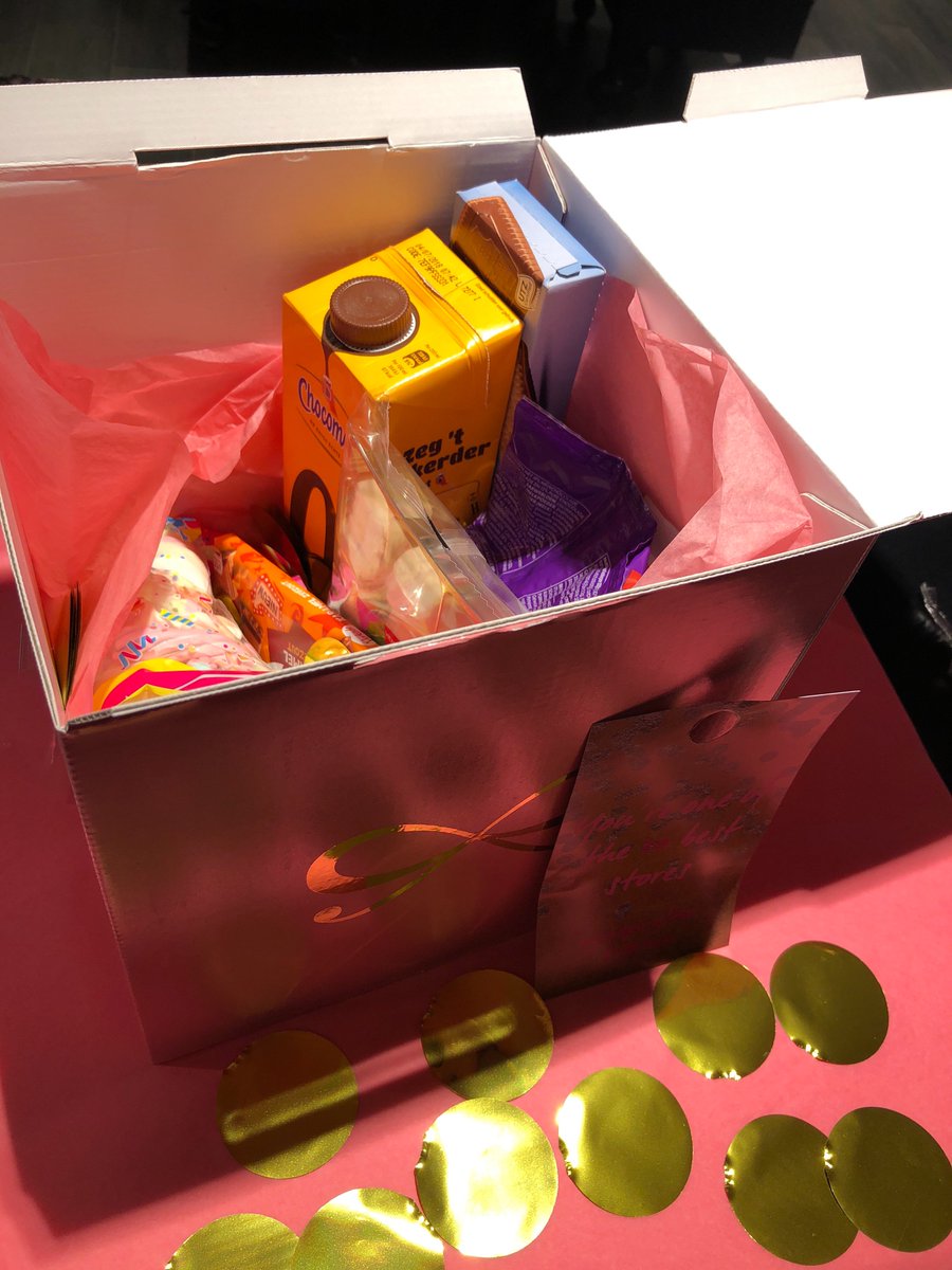 Yeah we wonnnnnnnnnnnn!!!! #teamkalver2427 <a href="/Hunkemoller/">Hunkemöller</a> @NLRegion2_HKM @Dimitri_HKM <a href="/P_Mountford/">Philip Mountford</a> @hunkemollerVM