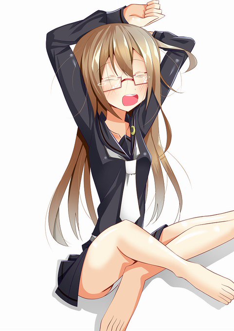 さて…二度寝するか…て思ってる寝起きもっちー 