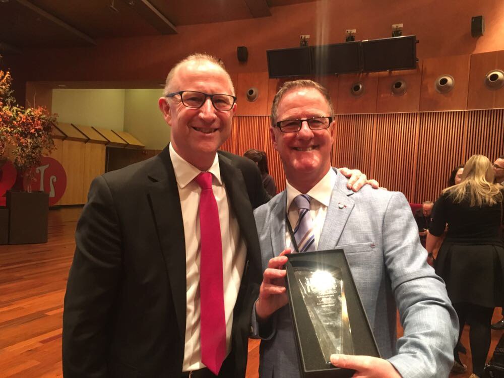 Conference_News's tweet photo. Our man Rob Davidson picks up #ibtmworld Lifetime Achievement award. He'll be wanting more column space in the next issue at this rate  https://t.co/9prqsr6Mfj #eventprofs https://t.co/XnpV5UuKFJ