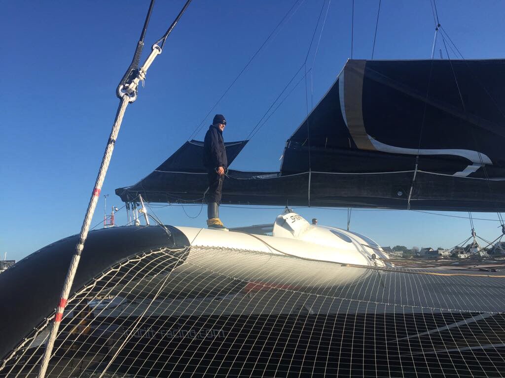 sailsofchange's tweet photo. While waiting for the best weather window for #JulesVerneTrophy, @YannGuichard and crew keep training. #Spindrift2 #Patience #RecordChaser https://t.co/OtJ4BbWQDM
