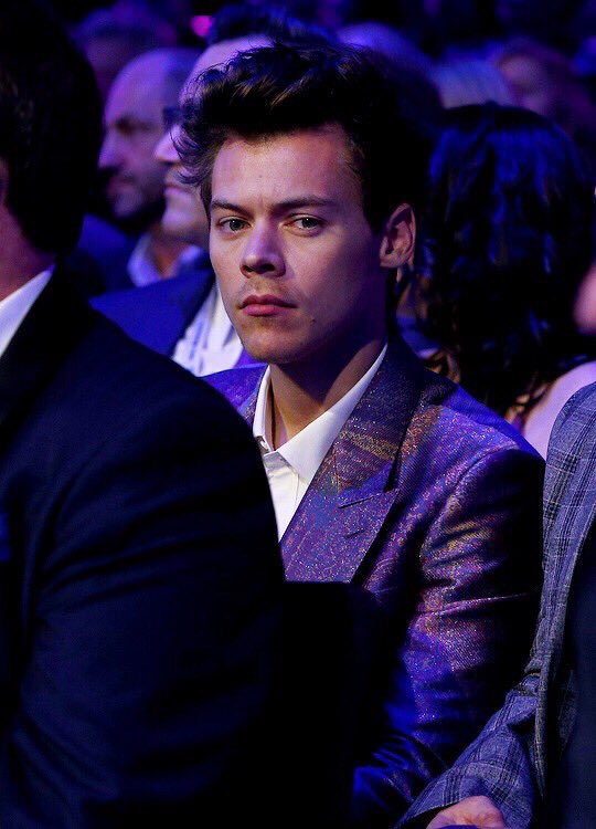 hazstylestrash's tweet photo. Do you ever have a moment when you just want to burst into tears because harry is so beautiful? Me too. https://t.co/g0v5QWAJso