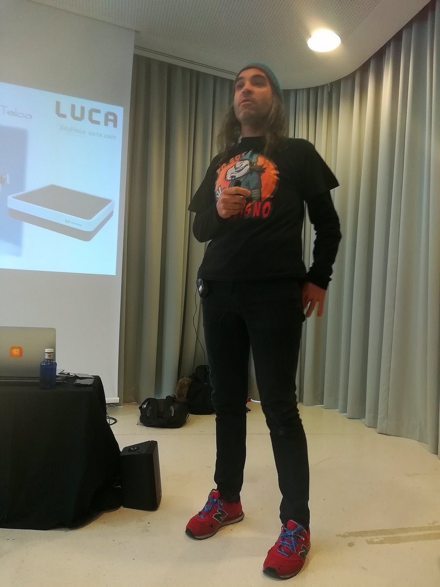dfarranz's tweet photo. #BigData para fundaciones: explica @chemaalonso en @foro_demos que los datos mejoran nuestra vida: nuestro bienestar depende de cómo los utilicemos. #ForoDemos. https://t.co/lA34Dde506