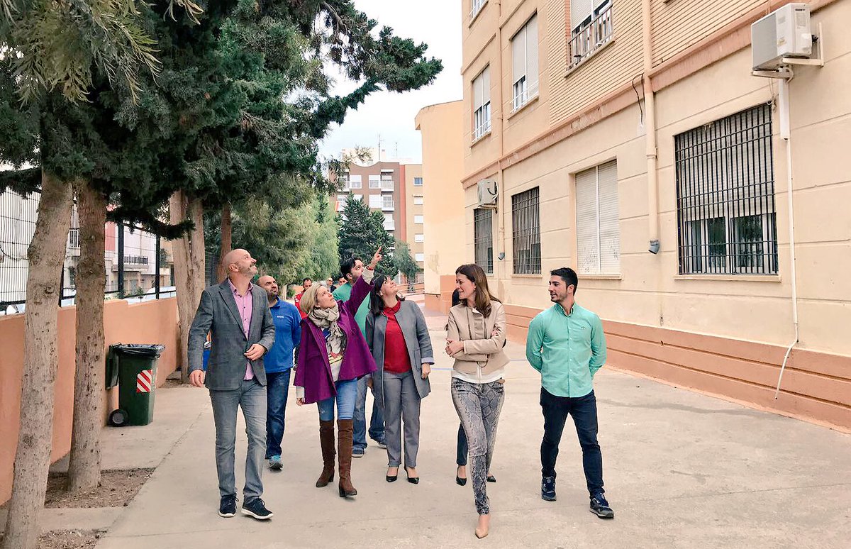 AdelaMCacha's tweet photo. 🏫Finalizan las obras de mejora en el colegio Mediterráneo de #Águilas #CumplimosconHechos @regiondemurcia https://t.co/QkLVtkX3LG https://t.co/K13uJ3AbVe