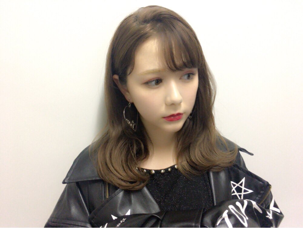 村重杏奈 キャラはぶっ飛んでますが 顔はなかなか可愛いです Hkt48村重杏奈です 可愛い顔の写真載せておきます みんなこれからよろシゲね T Co Eui6dhchpr Twitter