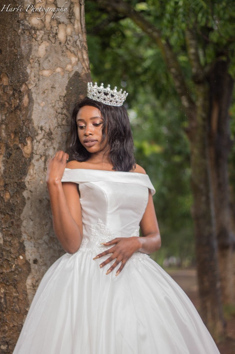 harti_24's tweet photo. From Last weekends Photowalk 
Models: Cynthia &amp; Escalante 
Dressed by: 
All Things Fab: 0962217213
Gif Lines: 095 47273762
#CommunityOverCompetition 
#UnityPhotowalk 
#ZambianPhotographers
#United https://t.co/OzNLkKiitr