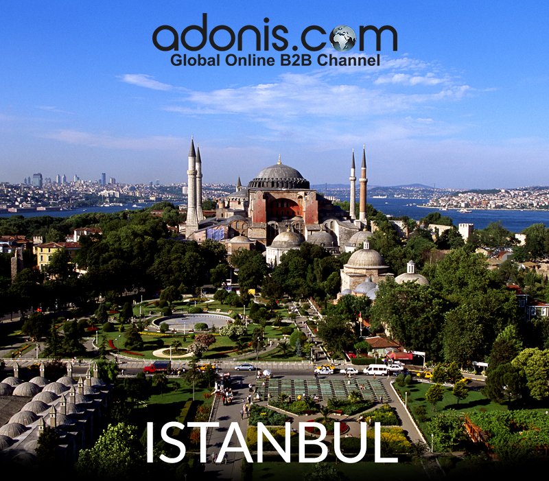 adoniscomtr's tweet photo. #adoniscom #istanbul #travel #luxury #hotel #tour #transfer #HagiaSophia #ayasofya #green #historical https://t.co/Bu38SEESph