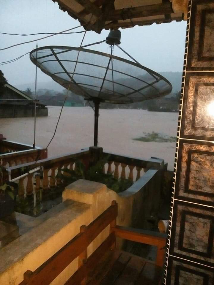 ana_khoz's tweet photo. Pacitan Berduka. Banjir Bandang  Melanda. Sementara 11 jiwa jadi korban. Mari Berdoa, semoga korban dan kerusakan tak ada lagi.
#PrayForPacitan 
@bpbd_jatim @gusipul4 https://t.co/yTYnCrCqJ2
