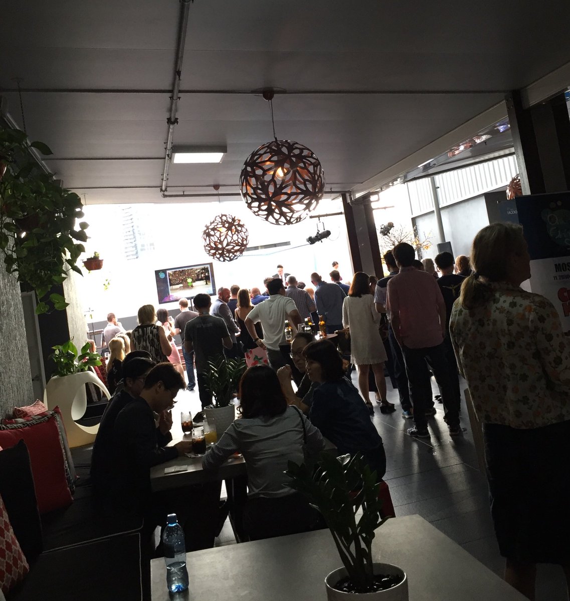 zewilds's tweet photo. Top notch @kidscreen Asian Animation Summit #aas17 #brisbane welcome cocktail party hosted by KOCCA https://t.co/Urrrdzm92j