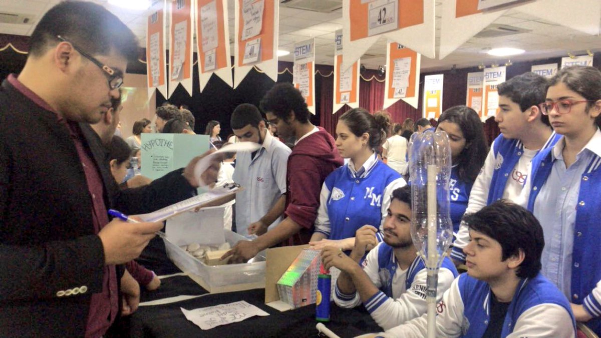 ISAS_Dubai's tweet photo. #ISAS_Dubai #ISAS_Students presenting their ideas to the judges, parents, teachers… #Proud #STEM_ISAS #Innovation #Technology https://t.co/QvVVS27oZh