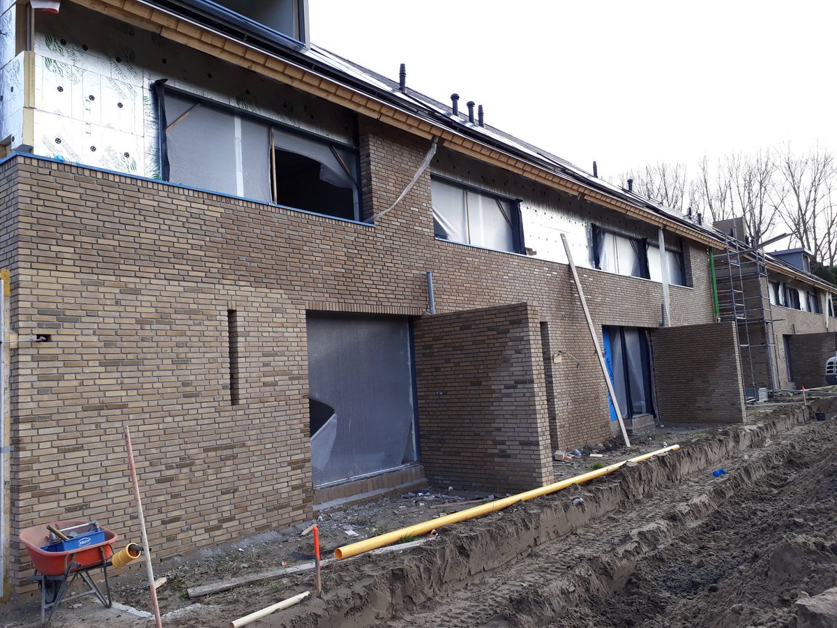 De voorkant van blok J is ook steigervrij zodat de NUTS door kan. <a href="/GiesbersRdam/">GiesbersRotterdam</a>  #meander