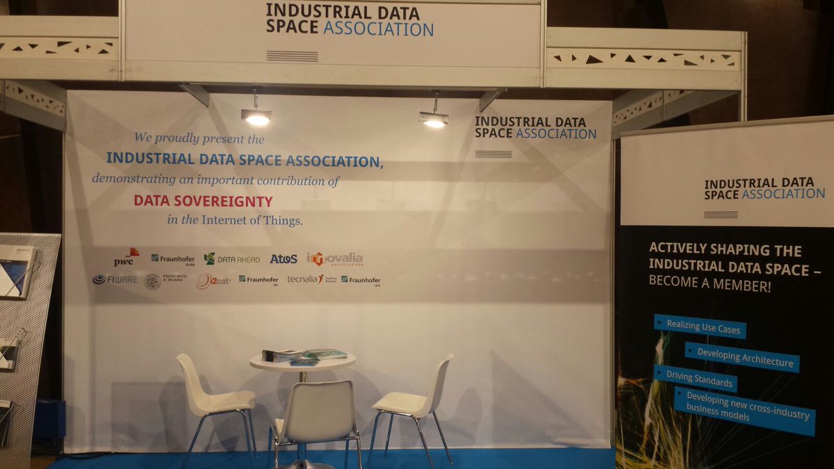 IDSA (Industrial Data Space Association) e "Industria Conectada 4.0" celebran su 1er encuentro en el "<a href="/FIWARE/">FIWARE</a> Tech Summit 2017" de Málaga. Óscar Lázaro, Director de <a href="/Innovalia_group/">Innovalia Group</a> (partner tecnológico del proyecto @FiwareMAC), estará presente junto a otros destacados ponentes.