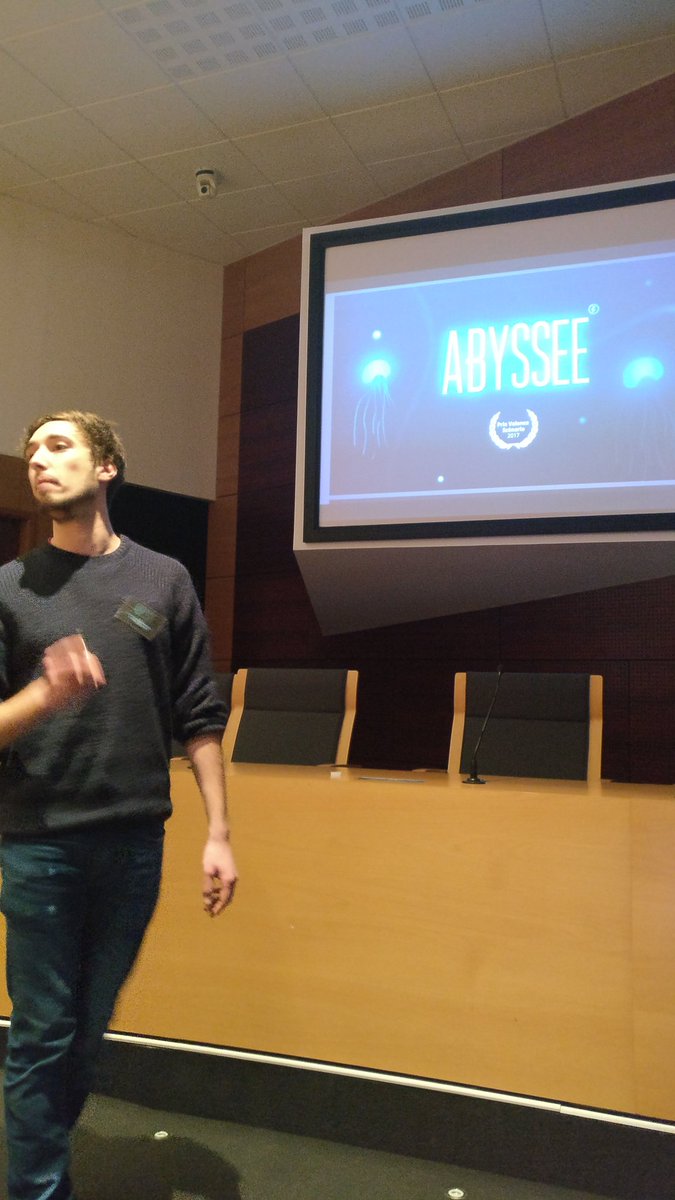 benvii's tweet photo. Abysse plonger dans les abysses en VR #Link29 https://t.co/HjI2XncX0h
