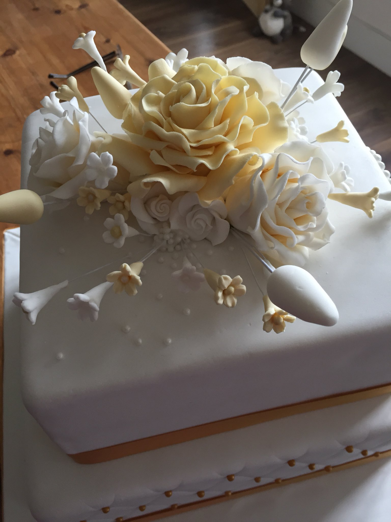 Clinton's Cakes on Twitter: "Golden wedding anniversary....#cake #