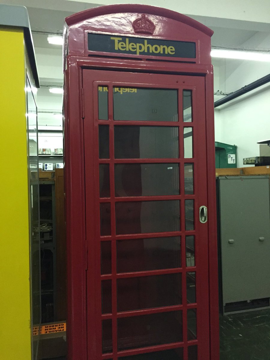 sylvie_moulie's tweet photo. Quiz #telecom : à chacun sa cabine !#France #Espagne #Japon #Angleterre #CollectionHistorique @orange https://t.co/HyPahOWmfF