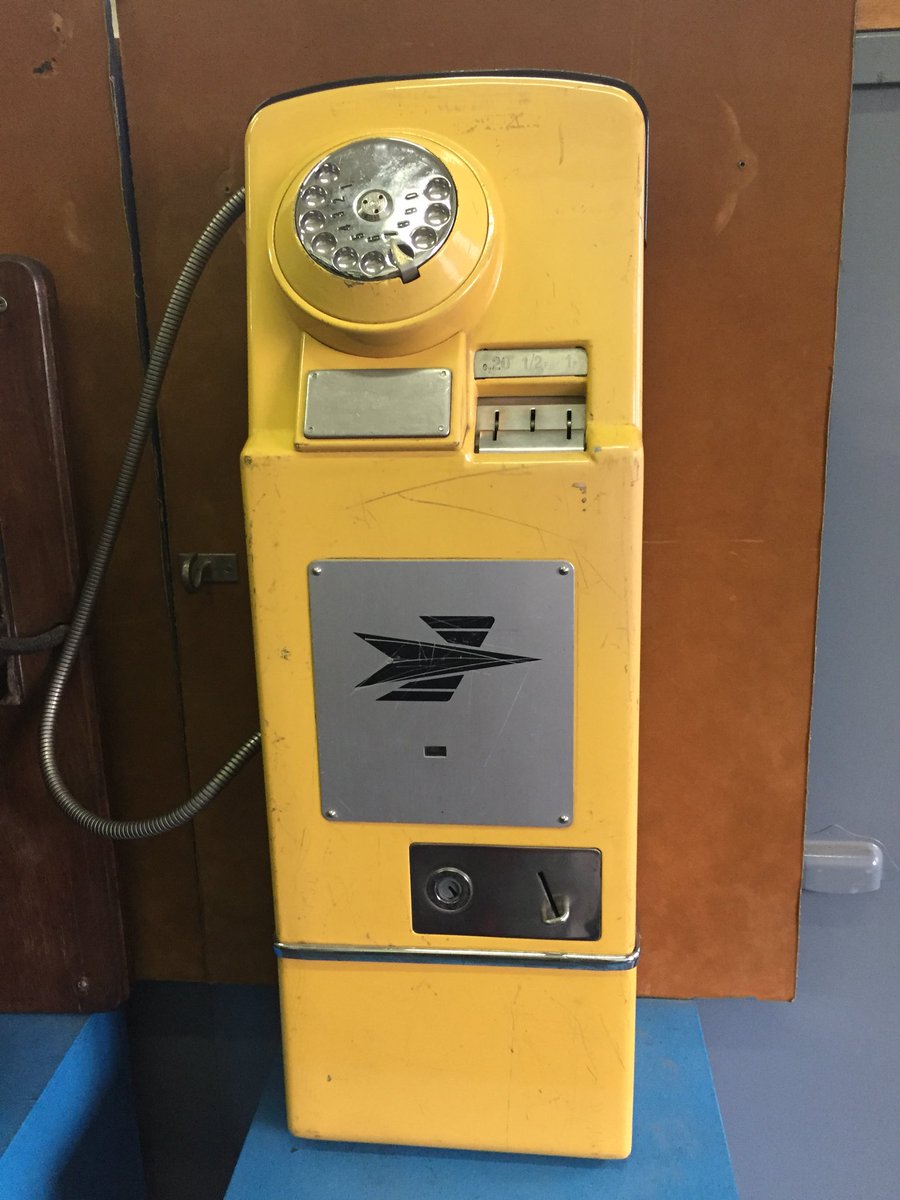 sylvie_moulie's tweet photo. Quiz #telecom : à chacun sa cabine !#France #Espagne #Japon #Angleterre #CollectionHistorique @orange https://t.co/HyPahOWmfF