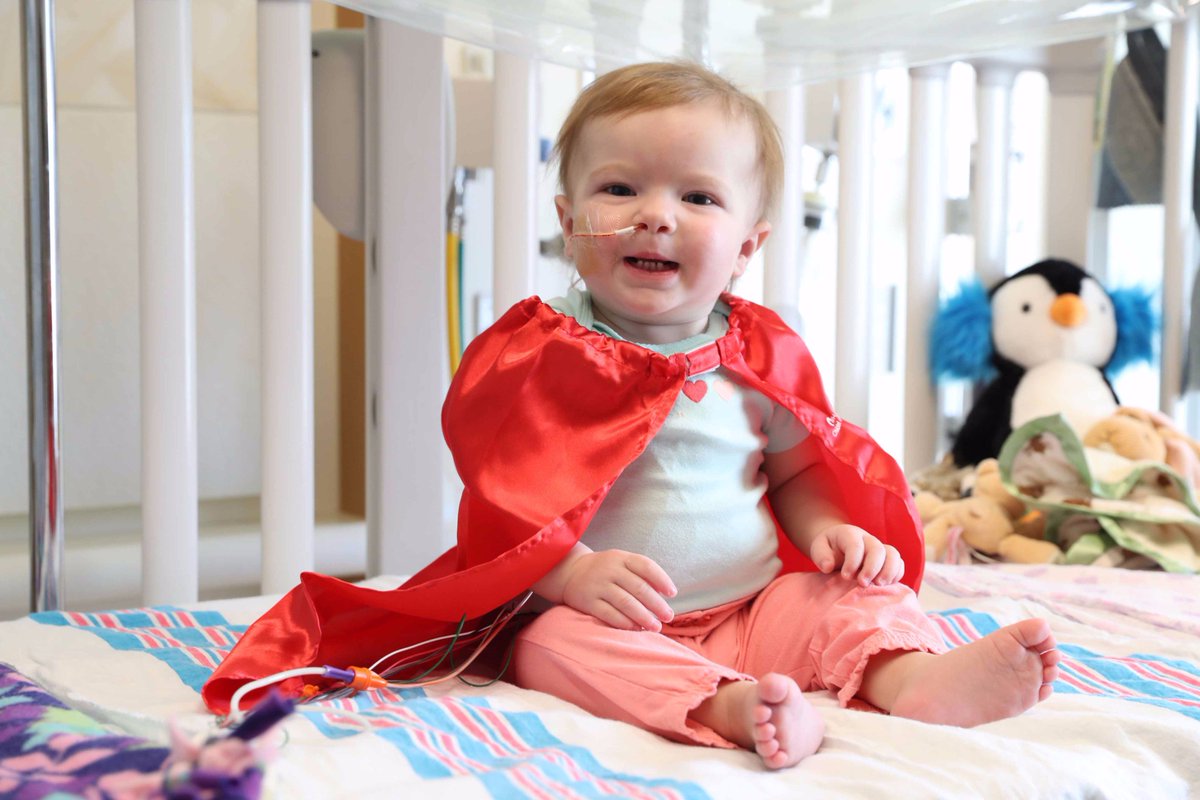 Junior_Council's tweet photo. Happy #GivingTuesday! This year, @Junior_Council is hoping to raise a record $245K for @LurieChildrens Hospital of Chicago. Help us
accomplish our goals by donating HERE: https://t.co/jNVcp0VoAr https://t.co/MXVYAD4q51