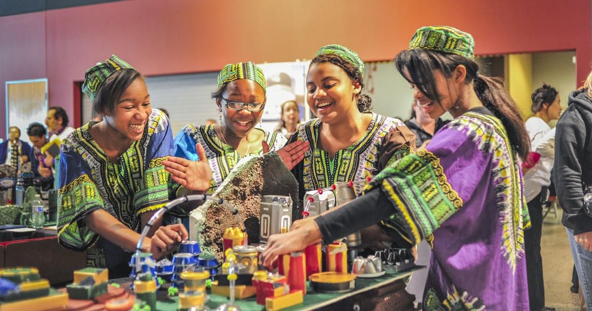 kiliandejager's tweet photo. #UNCTAD: Besparingsbeleid vergroot ongelijkheid, ontwikkeling vereist echte investeringen https://t.co/FjEcTrDmC9 #mopaper #ongelijkheid https://t.co/iqZvIiDBkt