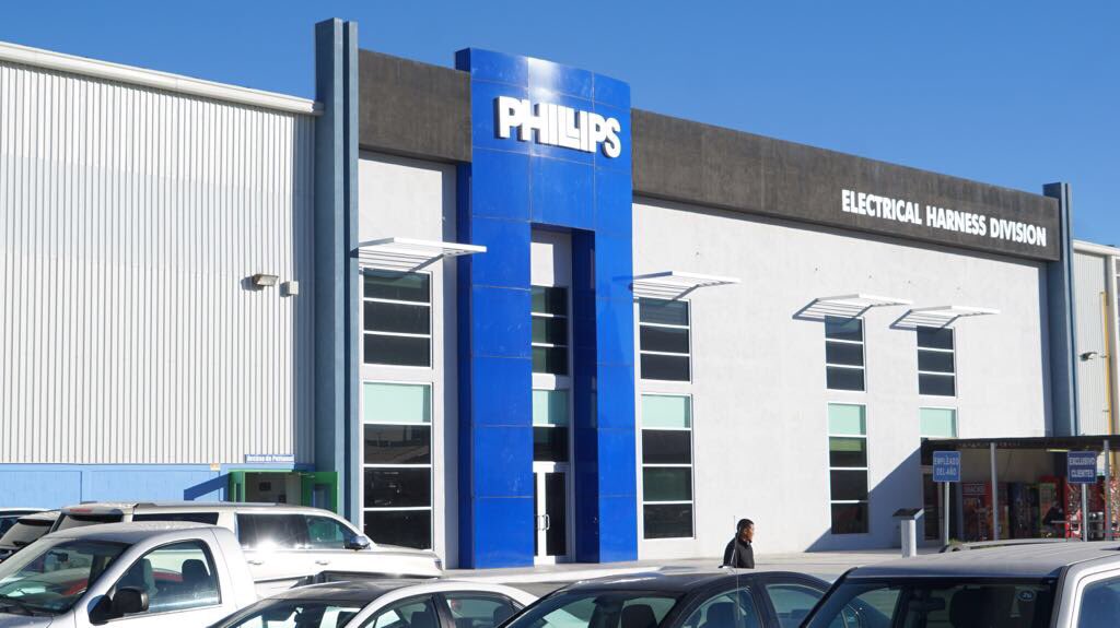 rubenmoreiravdz's tweet photo. Phillips crece en #Arteaga. Hoy inicia ampliación. 170 mil empleos en el sexenio. Cifra histórica #CerramosFuerte #CoahuilaElOrgulloDelNorte https://t.co/OhgnizQxzz