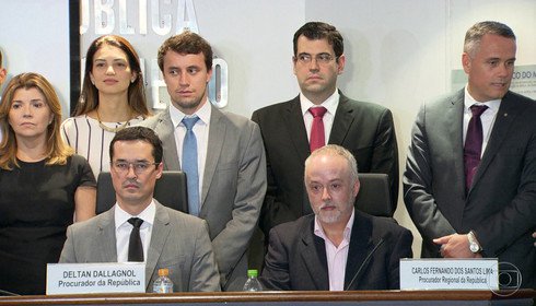 luisnassif's tweet photo. É de ter vergonha do Ministério Público, por Eugênio Aragão
https://t.co/yf0Ez8jvTt https://t.co/nAFfeSI9g3
