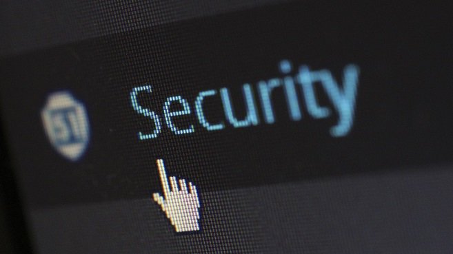 CSOspain's tweet photo. La #ciberseguridad como necesidad de mercado. Sólo en 2016, el @INCIBE contabilizó 115.000 incidentes informáticos. https://t.co/ydMnhiAqOL https://t.co/coIHEiiAaI