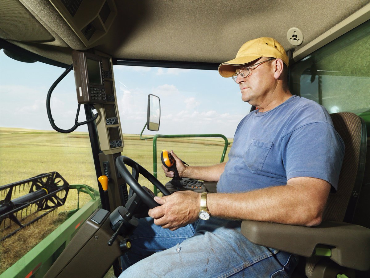 UMNExt's tweet photo. It's OK to ask. Help is available for Minnesota #farmers facing financial distress. Learn more: https://t.co/mL0oDhAKlN  #MNAg @MNFarmersUnion @MNFarmBureau https://t.co/qrDZxxNJjv