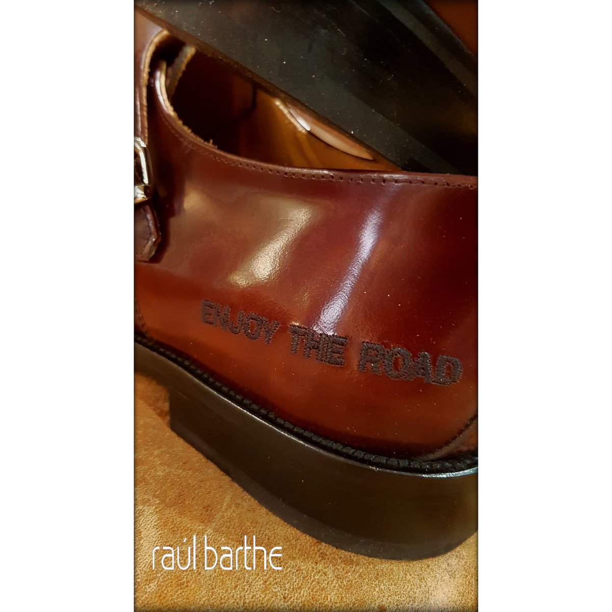 Raúl Barthe (@raulbarthe_moda) on Twitter photo 