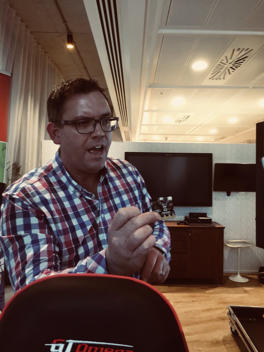 ianfordham's tweet image. So proud to have Skyped into @stjs_staveley school today as part of the @MicrosoftEDU @SkypeClassroom #skypeathon and see such engaged pupils and amazing teachers who’d been on Virtual trips to Lisbon Zoo, Skyped classrooms in Israel &amp;amp; across the world and so much more 👏🌟👍