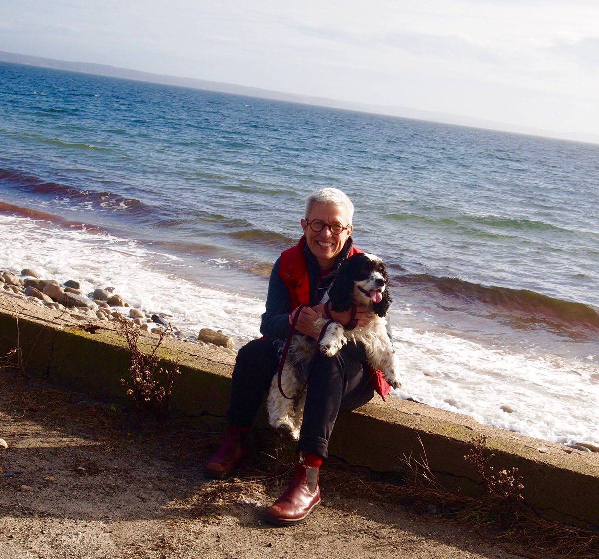 Do you remember sweet Sasha? She is loving her furever home &amp; her moms are loving her! So glad #ElderDog could help bring this happy family together ❤️ #AdoptDontShop