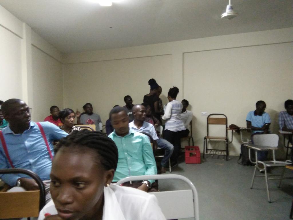damaironlady's tweet photo. #xmasfellowship @ihsurotaract 
#yummycake
#xmascolors https://t.co/nrTzHW4Wvl