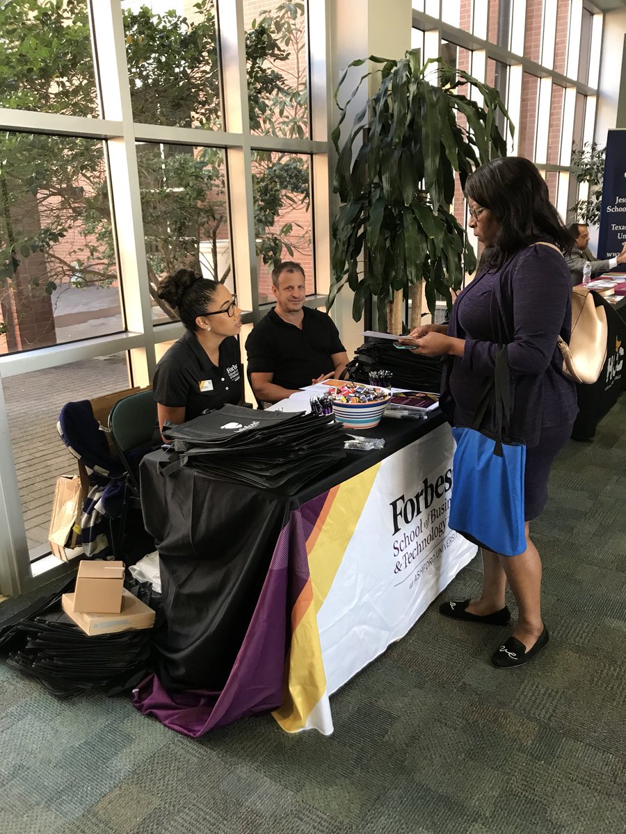 cheeksje's tweet photo. “Ignite Your Career” at the Learning and Development Center’s 3rd Annual Career Symposium!!! @DR_NHE @cohldc @COHCareers @COHEmployeeNews https://t.co/11Q99ECJRn