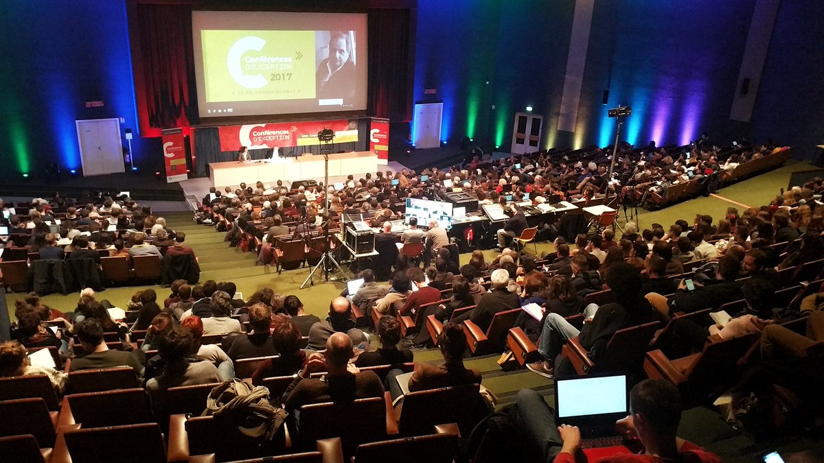 UGrenobleAlpes's tweet photo. LT "La démocratie était un idéal d'unanimité mais ça n'a pas marché... car nous vivons dans la singularisation de l'opinion" #Rosanvallon https://t.co/HPu3vuSyiv