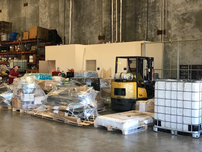 EVisioneer2020's tweet photo. Relief supplies destined for Puerto Rico, including first two Solar Survival Survival Shared Community Kits organized by https://t.co/VjqfKSS60C.  Be first to contribute here: https://t.co/woW0WUYe7w https://t.co/JvZN76nuzt