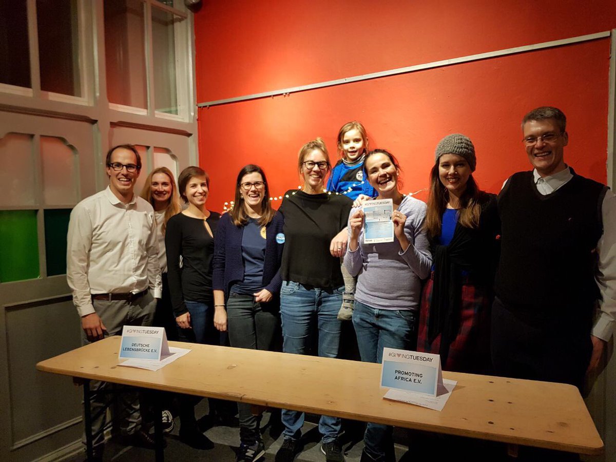 Der Aufbau für den #GivingTuesday ist in vollem Gange! In 1 1/2 Stunden geht's los in der Glockenbachwerkstatt für alle interessierten Münchner. #DoGoodFeelGood