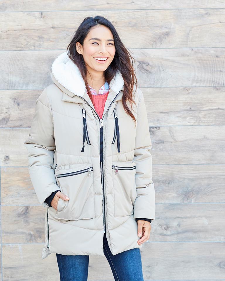 PurePassionP2's tweet photo. Are you in need of a new winter coat?  Check out your local JC Penny store! https://t.co/2FZh7ETakw