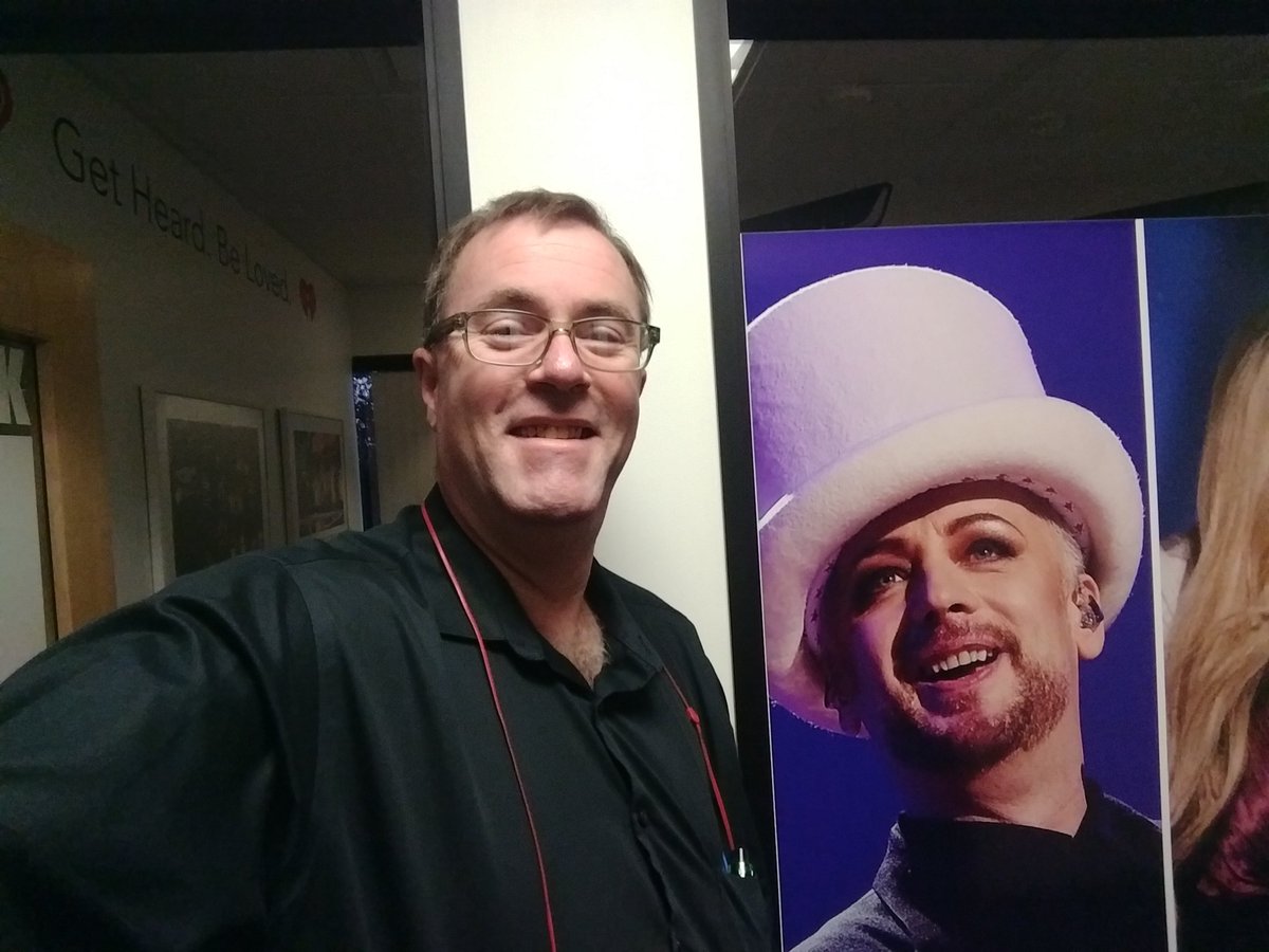 RyanHarrisNews's tweet photo. @J_Usoh @paulross @talkRADIO Thank you so much! It's all Paul making me sound good, though! Just for fun I thought I'd share a few pictures from KFBK so you all could see who I see every day. https://t.co/SSNvlX6hMe