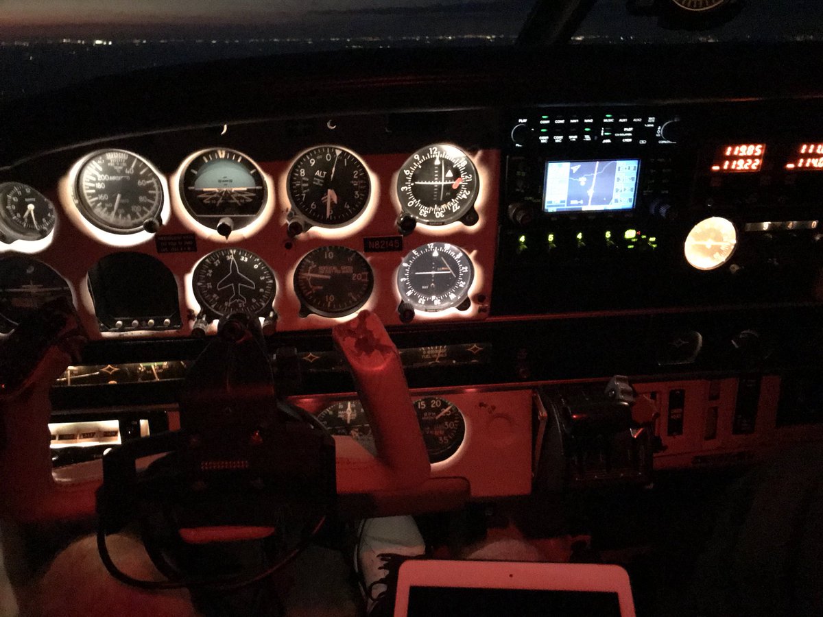 PlaneFunInc's tweet photo. @jonostrower Piper Saratoga #planefun #pilots https://t.co/O1dxj14x3F
