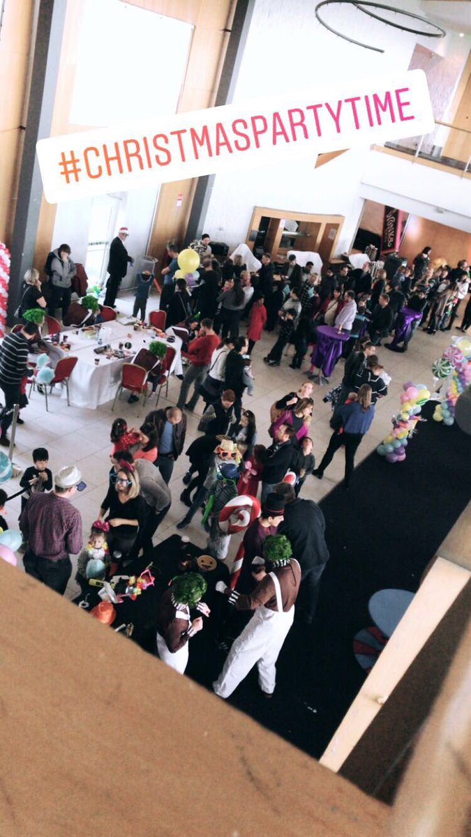 MCIIreland's tweet photo. Willy Wonka themed kids party put together by our wonderful team @MCIDublin 🎉🍭🎁 
#eventprofs #wecreateexperiences #mcidublin #WillyWonka #ChristmasParty https://t.co/vYm8jmz4Ec
