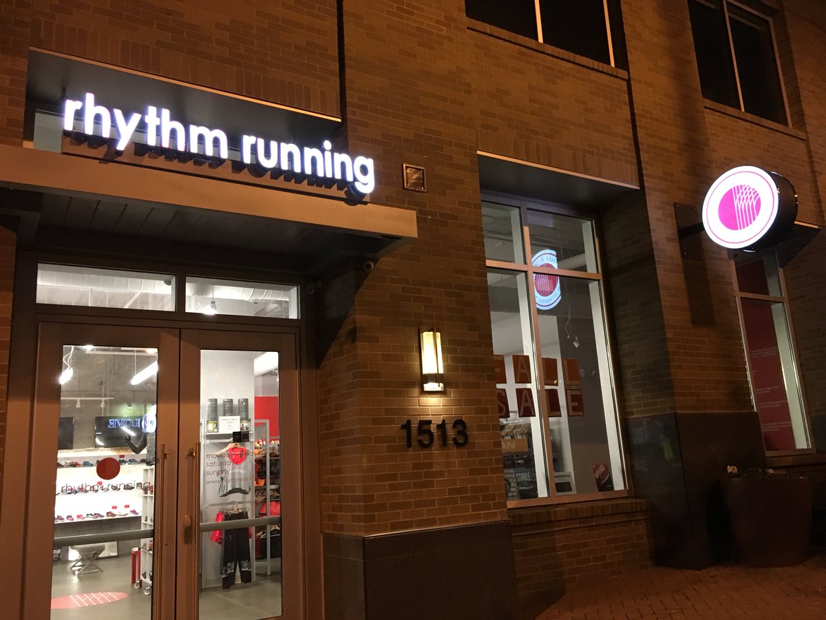 cldem's tweet photo. @therunchat A local running store - #RhythmRunning in #Nashville #RunChatHunt https://t.co/dGtt4tzGqh