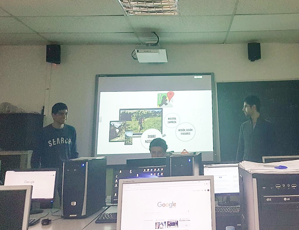 IbilMapp's tweet photo. Haciendo la presentación de nuestra #ikasenpresa @CZabalburu @Ekingune https://t.co/9LvTK7R0AH