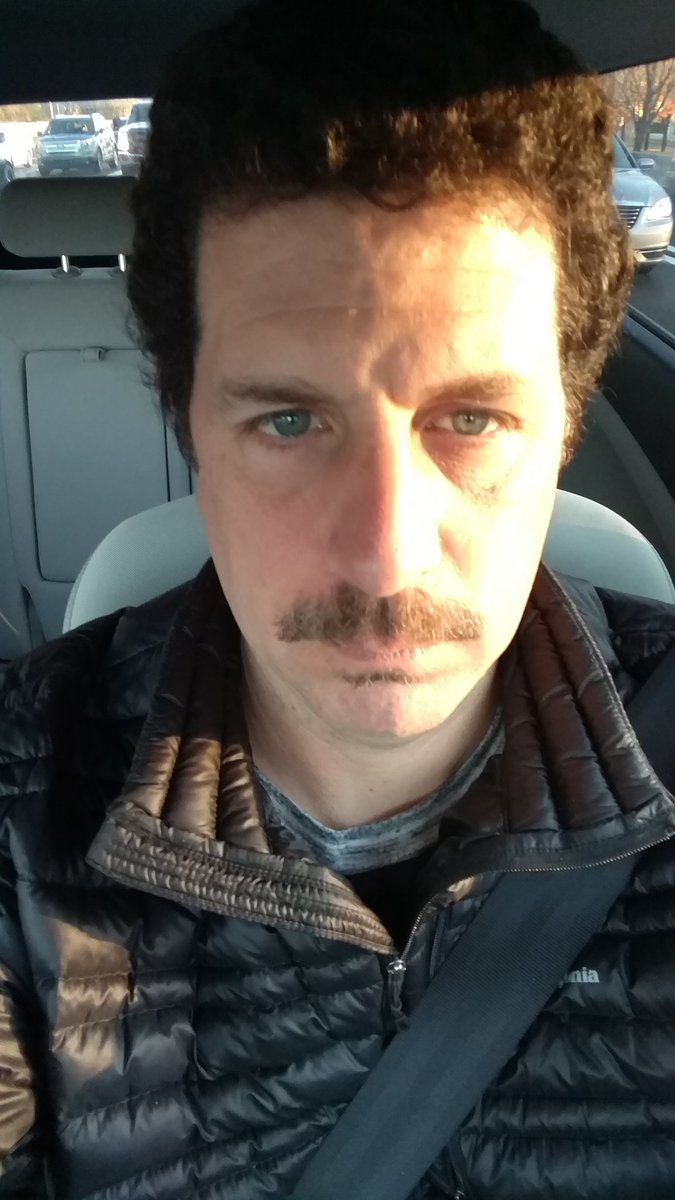 ARogow's tweet photo. It's #GivingTuesday.  Please consider supporting me in my efforts to raise awareness for men's health.  My #Mo and #Fro are coming in splendidly. #Movember #Frovember #MoFroVember https://t.co/oiQTpiQEK0 https://t.co/mByFtQuSbb