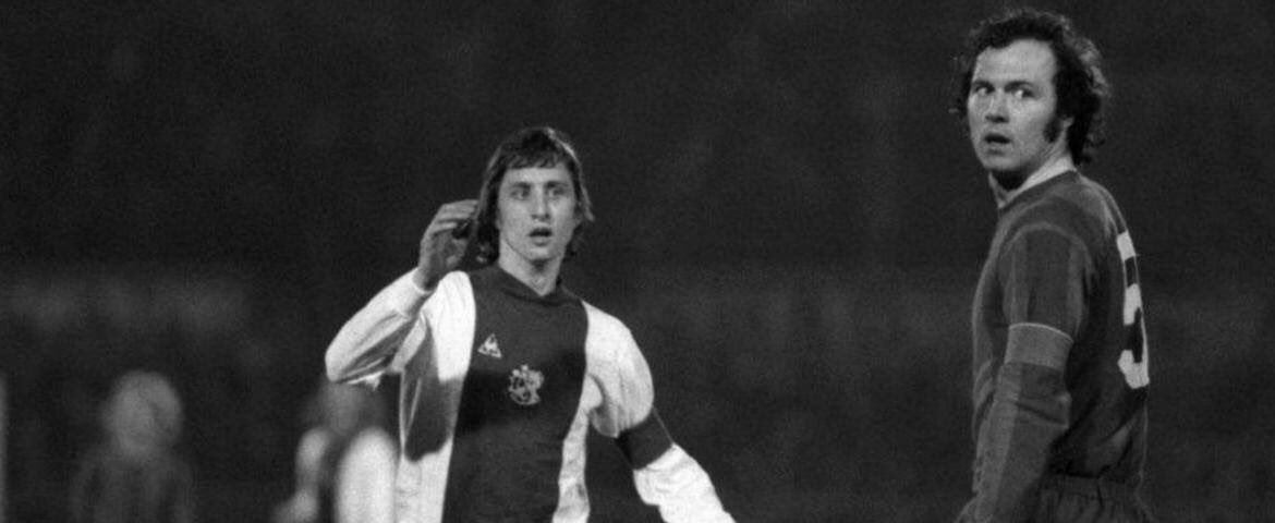HugoLallierOZD's tweet photo. L'émission du mois de Novembre est enregistrée. Avec toute l'équipe, nous reviendrons sur le quart de finale aller de la Coupe des Clubs Champions entre l'Ajax et le Bayern, en 1973. Match historique et véritable chef d'oeuvre du football total. A samedi ! #FootVL https://t.co/1hmUQ9jy5f