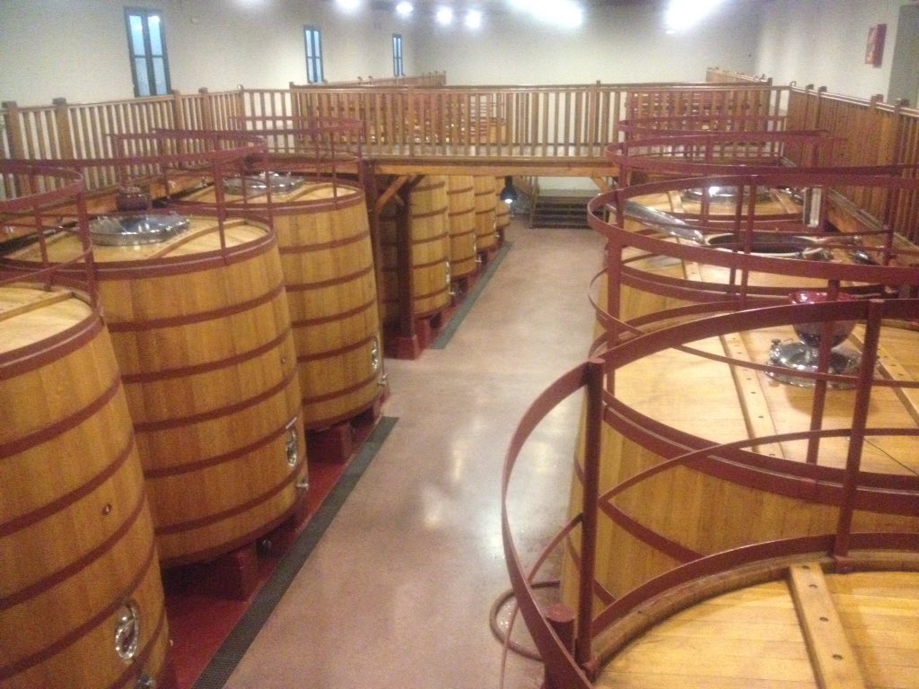 ProyectoRedPHI's tweet photo. Retweeted oriol hostench (@oriolhr):

Bodega Roda en #haro @roda @ProyectoRedPHI https://t.co/rvIDJP3vqY https://t.co/i069FnNF3X