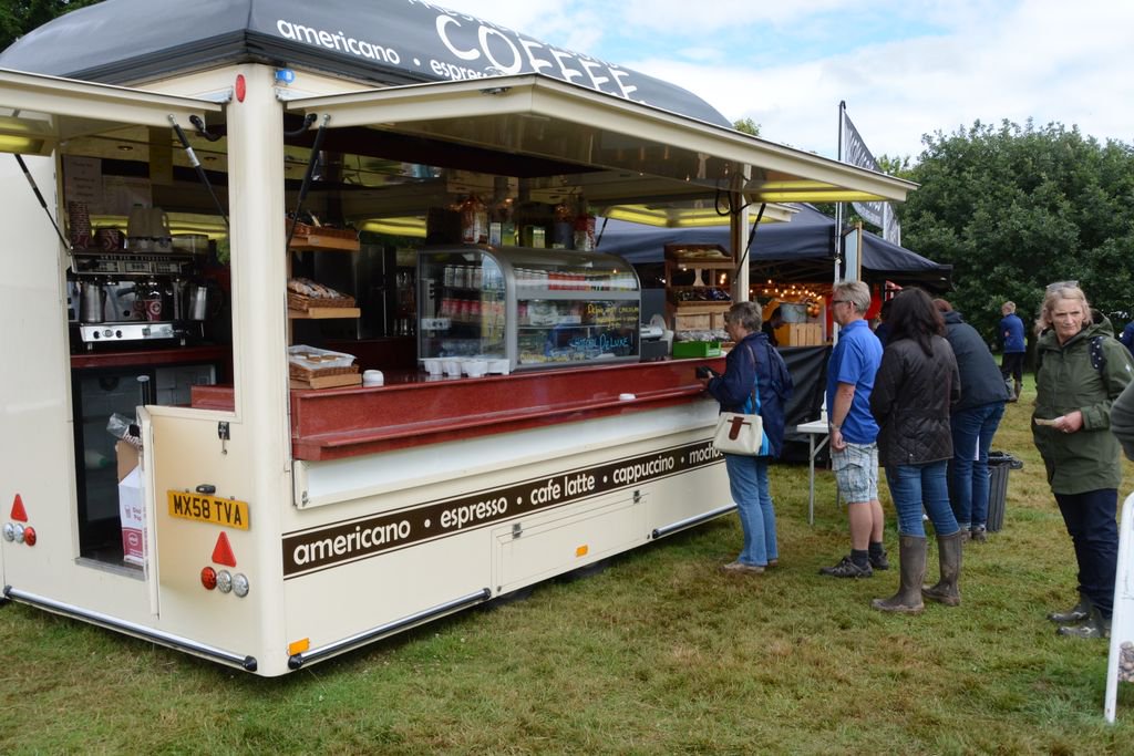 middevonshow's tweet photo. CATERING CONCESSIONS
We are now accepting catering concessions applications for our 2018 show. Please email office@middevonshow.co.uk and request for an application to be sent. #middevonshow #2018 #28thjuly2018 #catering https://t.co/V7zZtTlcXu